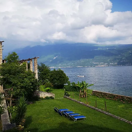 Villa San Giacomo Exclusive Lakefront With Stunning Lake Views And Private Lakefront Garden Gargnano